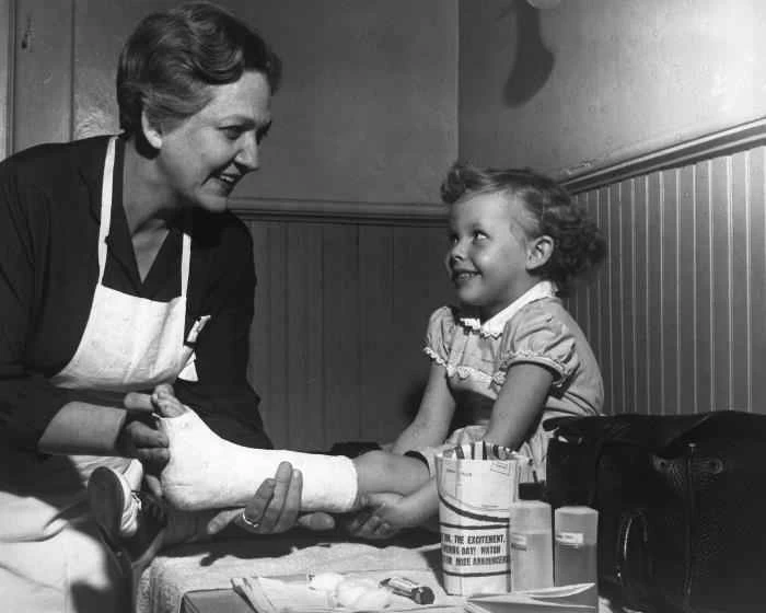 感覺不到疼痛的女孩的案例