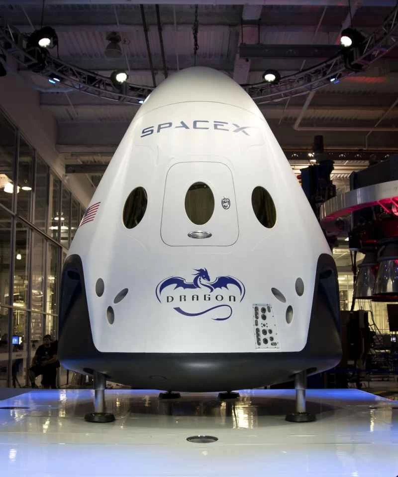 SpaceX 龍式