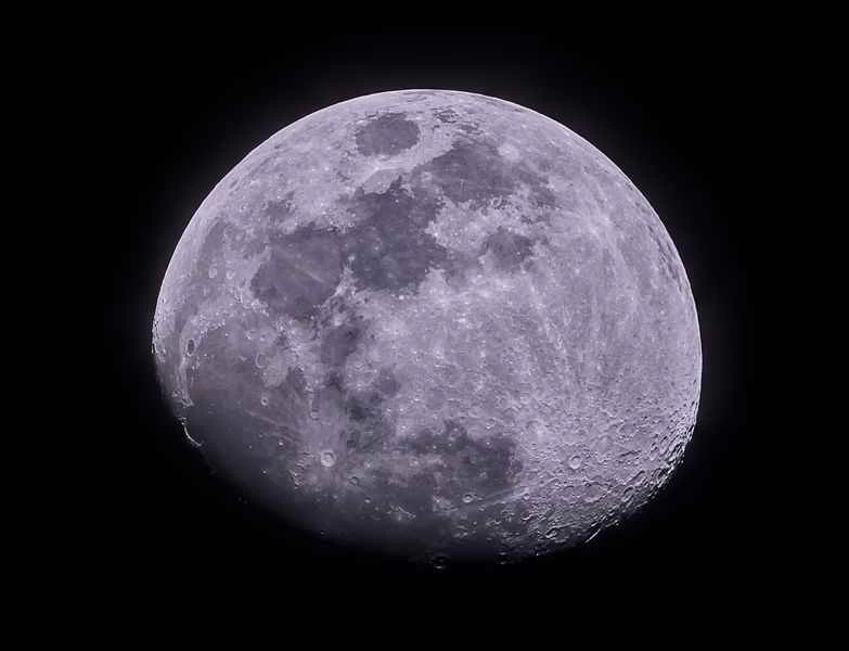 太空旅遊公司以每人7.5億美元的價格出售登月之旅。