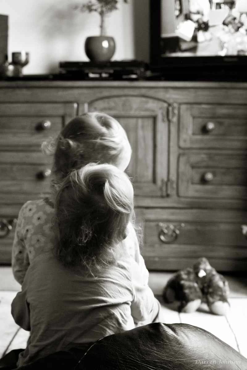 螢幕疲勞：為什麼孩子看的電視節目很重要